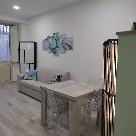 Apartment Bilocale Fronte Mare *